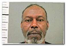 Offender Levern Henryhand